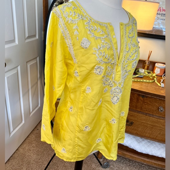 Calypso St. Barth 100% beautiful yellow silk & sequin top! - Picture 6 of 13